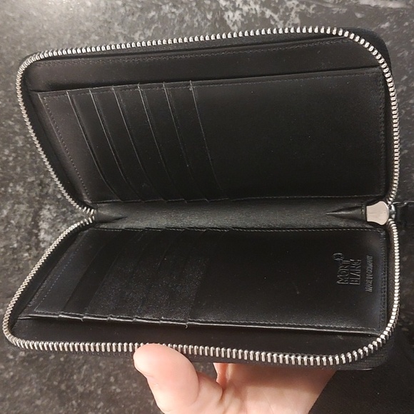 Montblanc Meisterstück Black Leather Zip Around 12CC Wallet - Picture 6 of 9